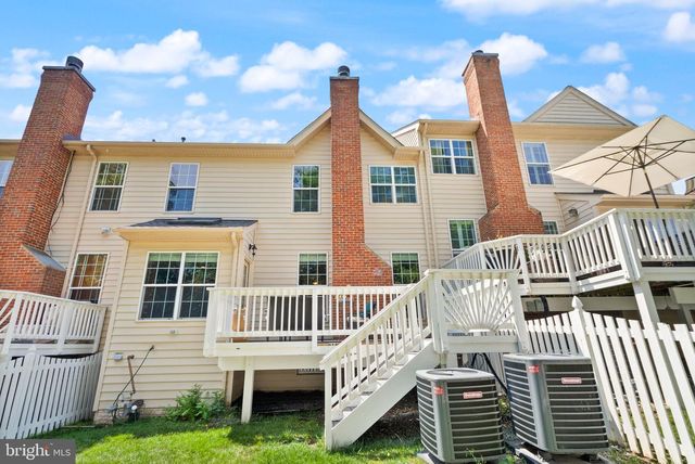 43258 SOMERSET HILLS TER, Ashburn, VA 20147