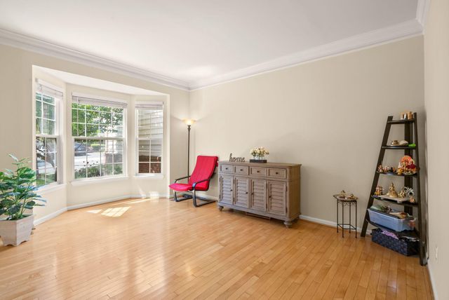 43258 SOMERSET HILLS TER, Ashburn, VA 20147