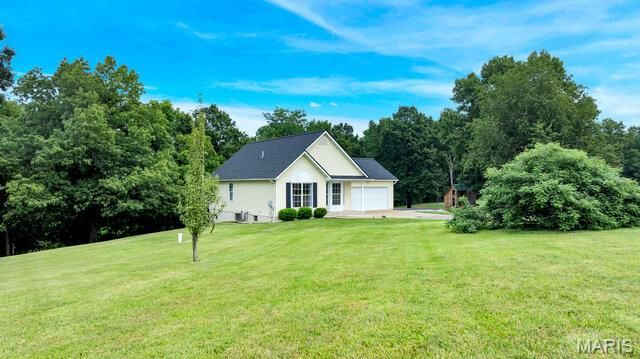 275 Zoar Church Road, Wright City, MO 63390