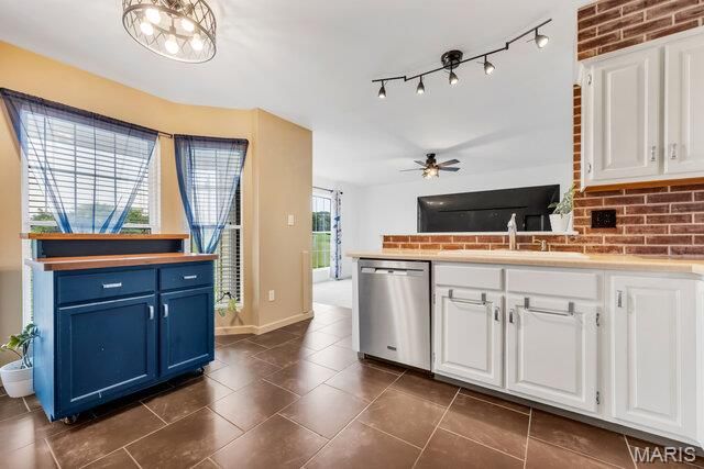 275 Zoar Church Road, Wright City, MO 63390