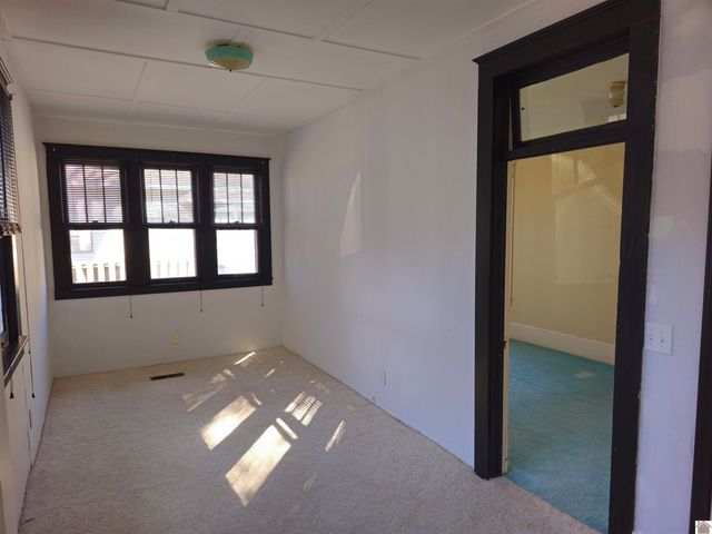 1103 Main St., Murray, KY 42071