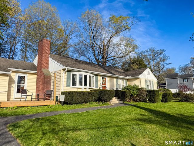 10 Cedar Street, Danbury, CT 06811