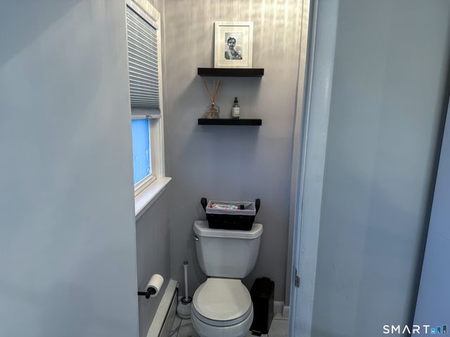 10 Cedar Street, Danbury, CT 06811