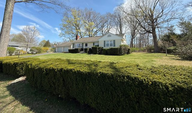 10 Cedar Street, Danbury, CT 06811