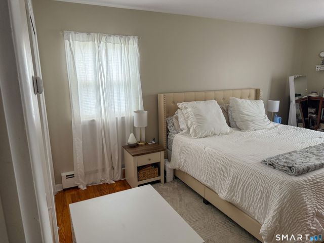 10 Cedar Street, Danbury, CT 06811