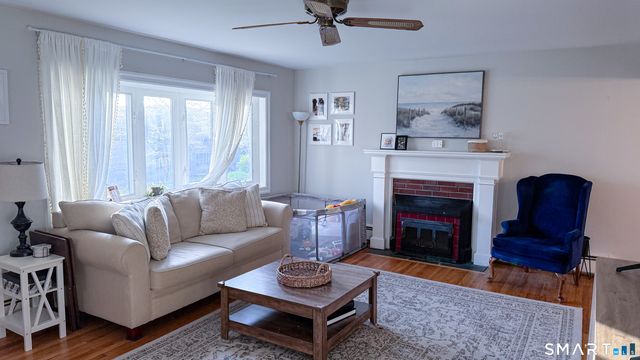 10 Cedar Street, Danbury, CT 06811