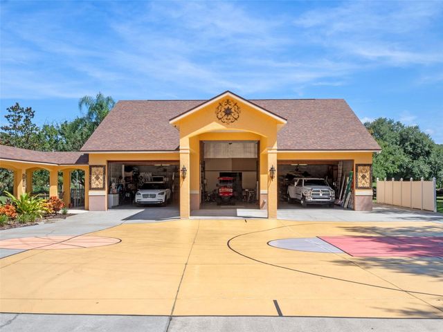 32133 WOLF BRANCH LANE, Sorrento, FL 32776