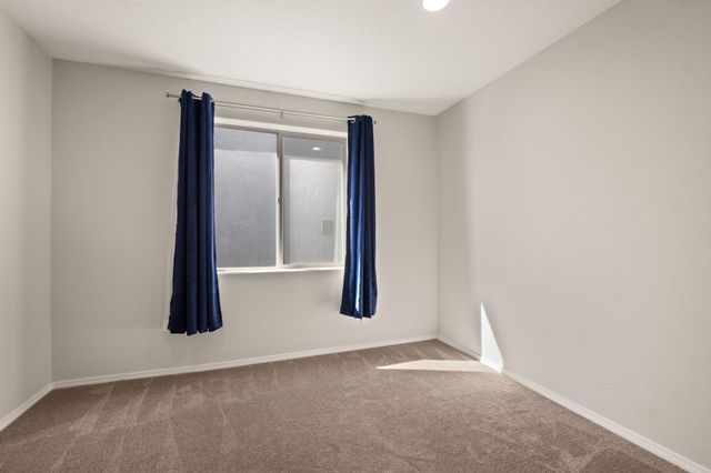 6037 Nauman Drive SE, Albuquerque, NM 87106
