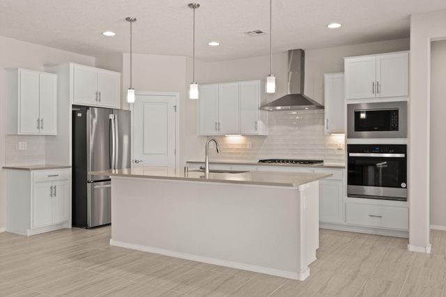 6037 Nauman Drive SE, Albuquerque, NM 87106
