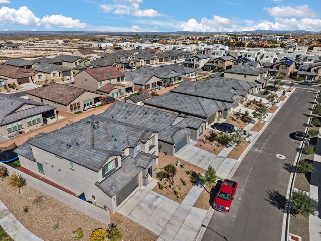 6037 Nauman Drive SE, Albuquerque, NM 87106