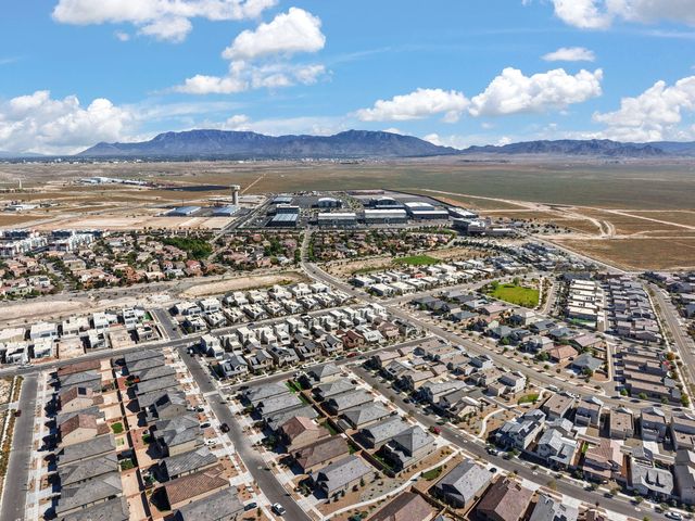 6037 Nauman Drive SE, Albuquerque, NM 87106
