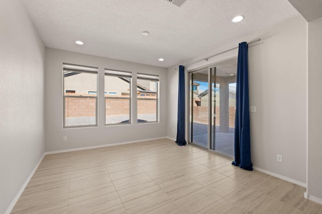 6037 Nauman Drive SE, Albuquerque, NM 87106
