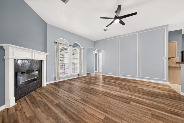 12007 Viola Court, Pinehurst, TX 77362
