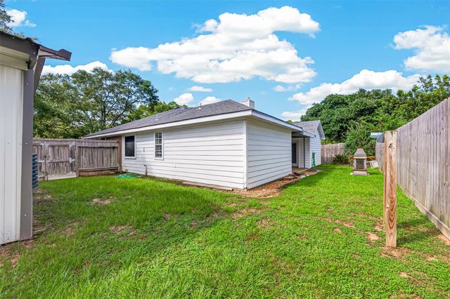 12007 Viola Court, Pinehurst, TX 77362