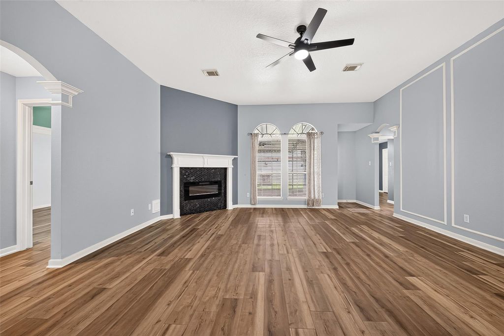 12007 Viola Court, Pinehurst, TX 77362