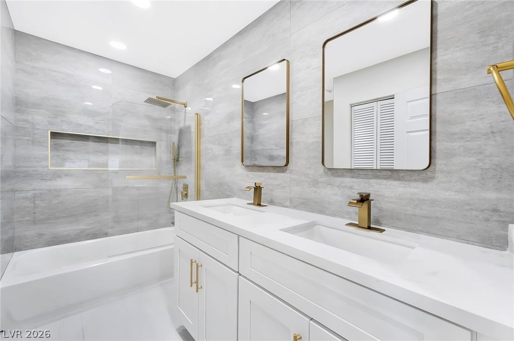 4708 Obannon Drive D, Las Vegas, NV 89102 — photo 4