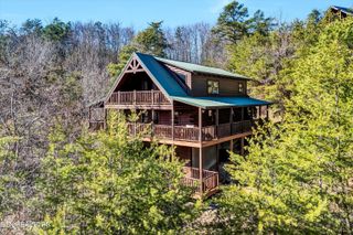 2705 Sawmill Branch Drive, Sevierville, TN 37862