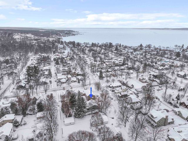 227 Monroe Street, Traverse City, MI 49684