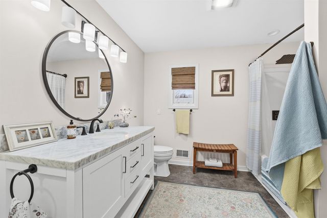 227 Monroe Street, Traverse City, MI 49684