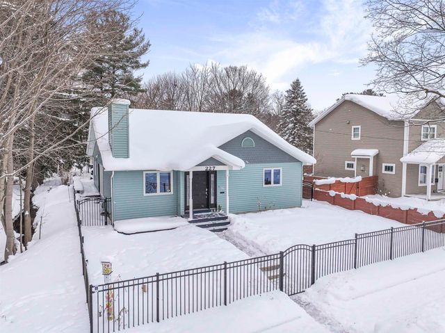 227 Monroe Street, Traverse City, MI 49684