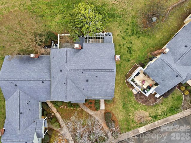 910 Sardis Cove Drive, Charlotte, NC 28270