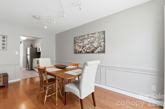 910 Sardis Cove Drive, Charlotte, NC 28270