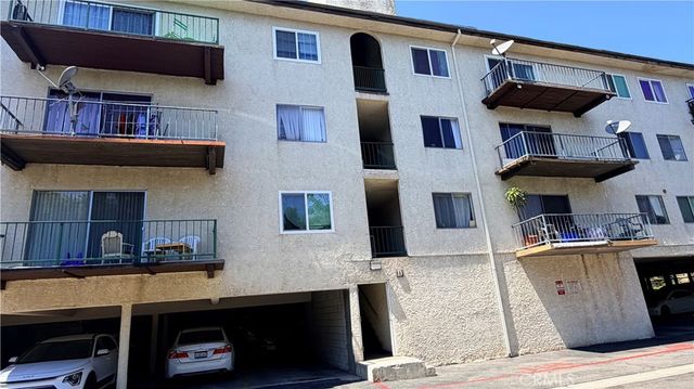 5460 White Oak No. D312, Los Angeles, CA 91316