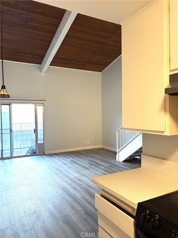 5460 White Oak No. D312, Los Angeles, CA 91316