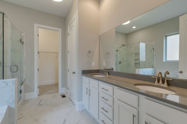 126 Candice Court, Murfreesboro, TN 37128