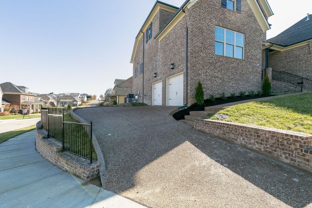 126 Candice Court, Murfreesboro, TN 37128