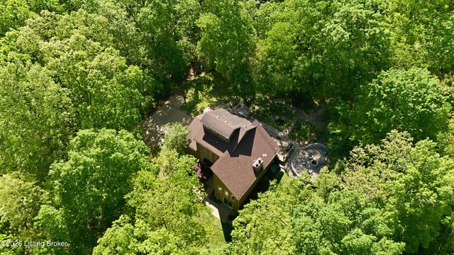 1703 Timber Trace, Louisville, KY 40214