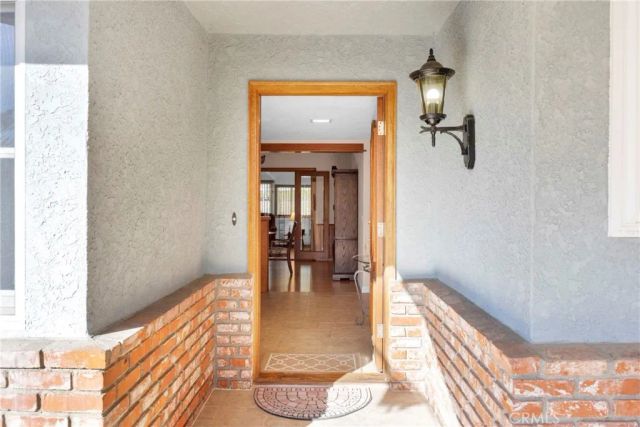 2225 E Quincy, Orange, CA 92867