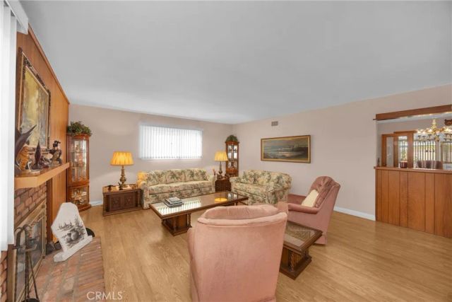 2225 E Quincy, Orange, CA 92867