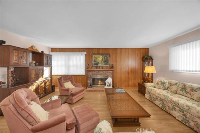 2225 E Quincy, Orange, CA 92867