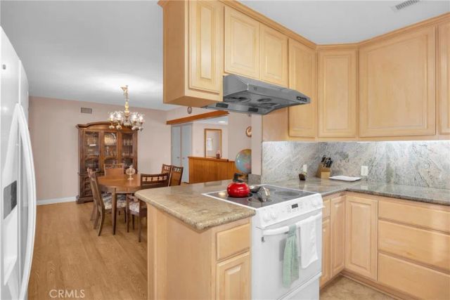 2225 E Quincy, Orange, CA 92867