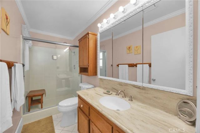 2225 E Quincy, Orange, CA 92867