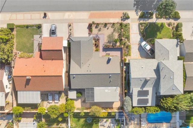 2225 E Quincy, Orange, CA 92867