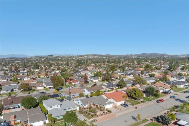 2225 E Quincy, Orange, CA 92867