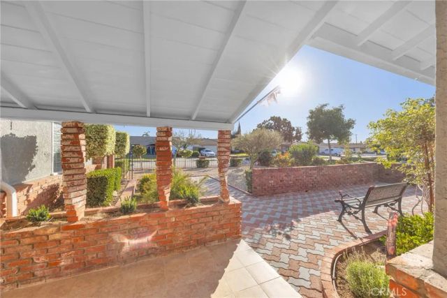 2225 E Quincy, Orange, CA 92867