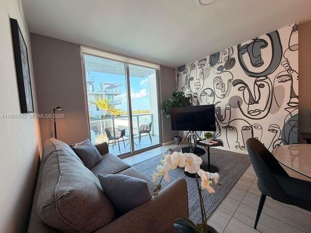 3900 Biscayne Blvd S-716, Miami, FL 33137