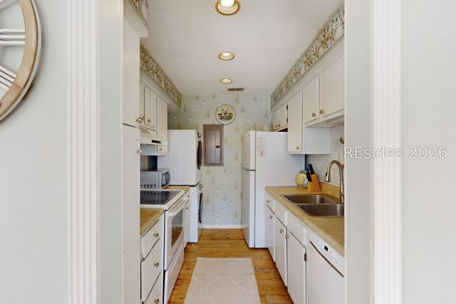 85 Lighthouse Rd Apt 2389, Hilton Head Island, SC 29928