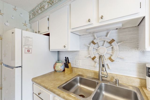 85 Lighthouse Rd Apt 2389, Hilton Head Island, SC 29928