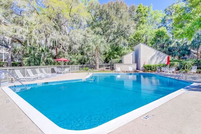 85 Lighthouse Rd Apt 2389, Hilton Head Island, SC 29928