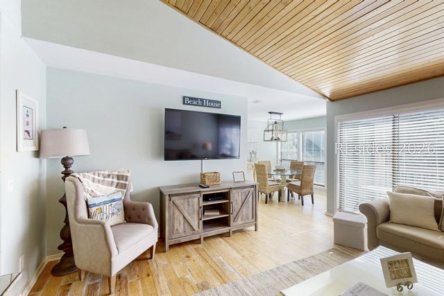 85 Lighthouse Rd Apt 2389, Hilton Head Island, SC 29928