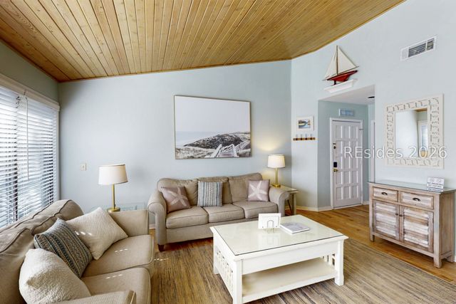 85 Lighthouse Rd Apt 2389, Hilton Head Island, SC 29928