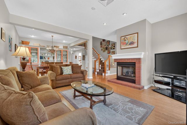 414 Heritage Hills A, Somers, NY 10589