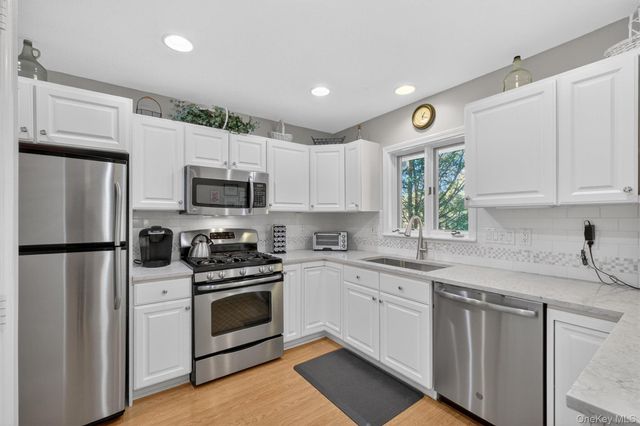 414 Heritage Hills A, Somers, NY 10589