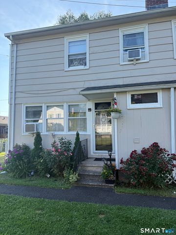 70 Fisher Court, Stratford, CT 06614