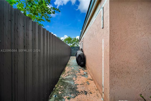 20273 NW 32nd Ave, Miami Gardens, FL 33056