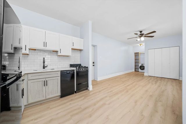 5135 S blackstone Avenue 206, Chicago, IL 60615